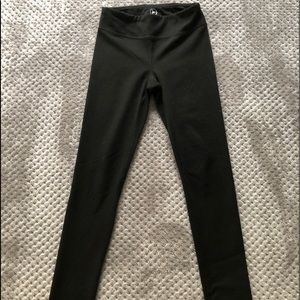 Girls workout leggings
